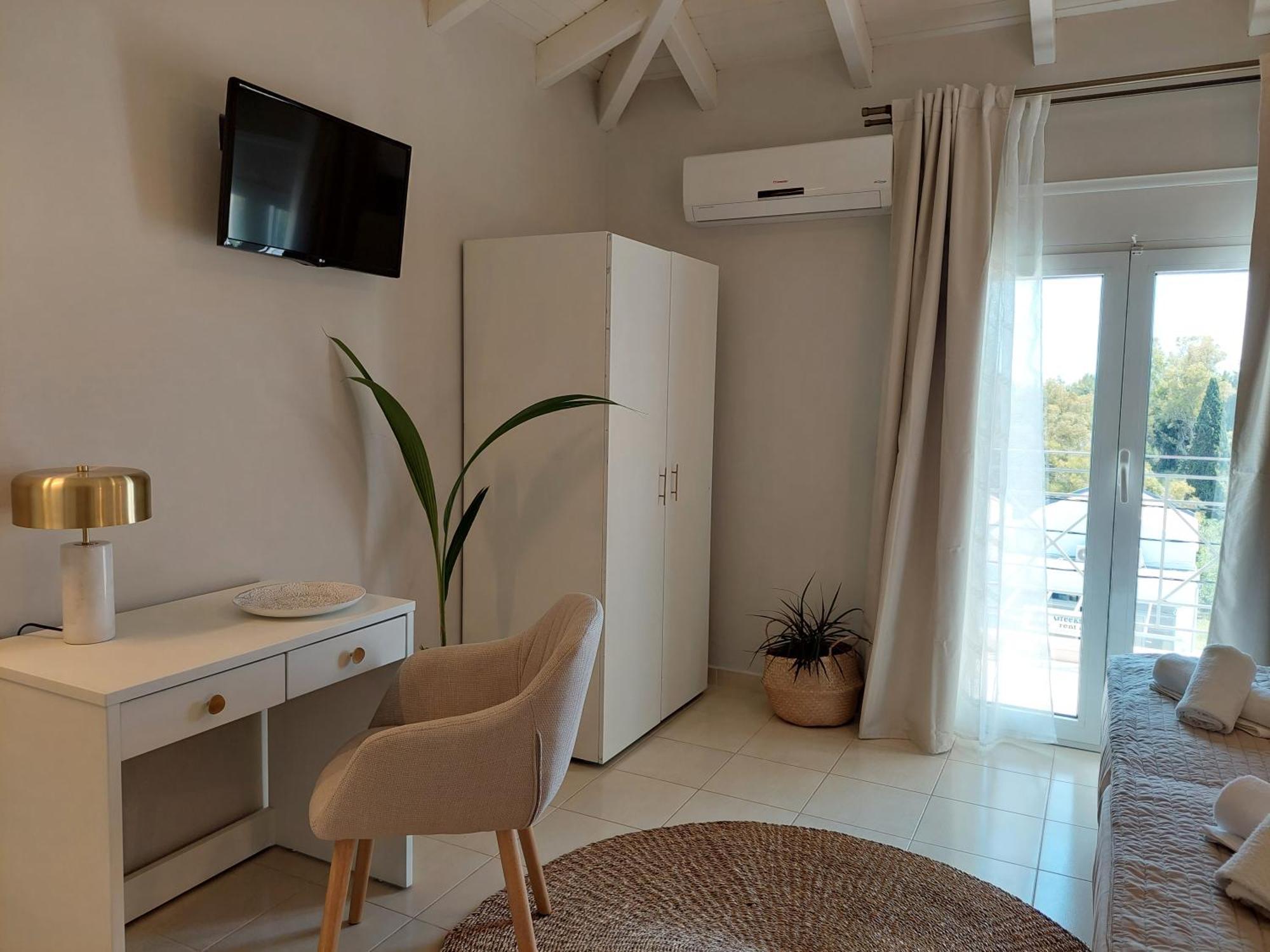 Nikkos Apartments Skala  客房 照片